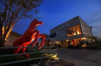 Red Horse Resort Pattaya Bagian luar foto